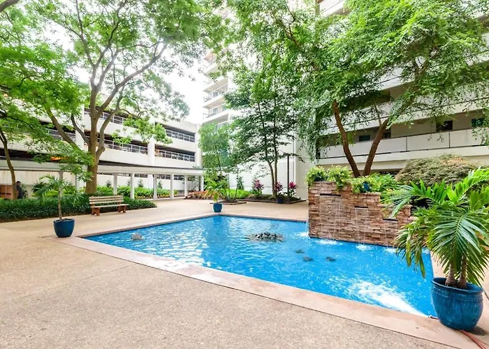 Convenient & Breezy With Balcony Pools Tennis Sauna & Gym Holiday home Ocean City