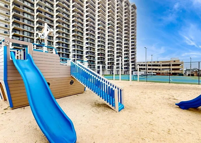 Convenient & Breezy With Balcony Pools Tennis Sauna & Gym * Ocean City